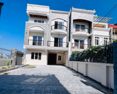  House for Sale in Ochu Height